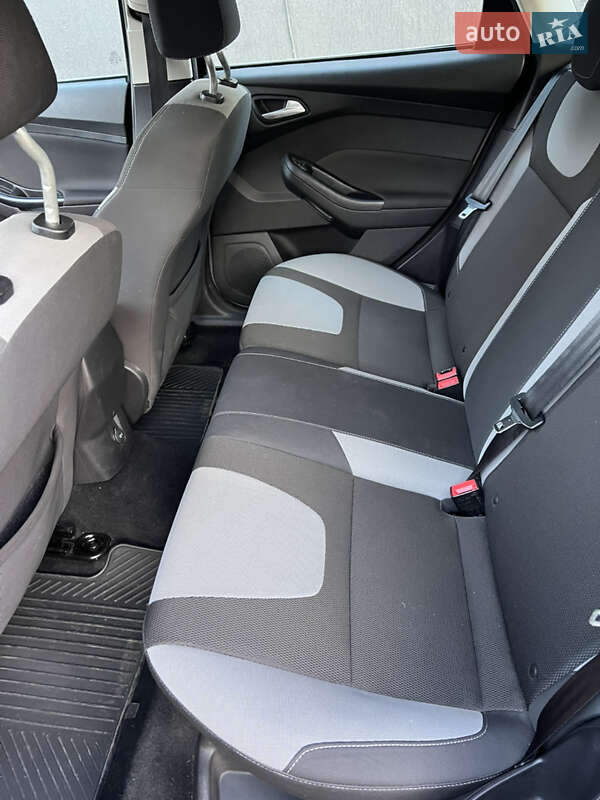 Хэтчбек Ford Focus 2013 в Львове