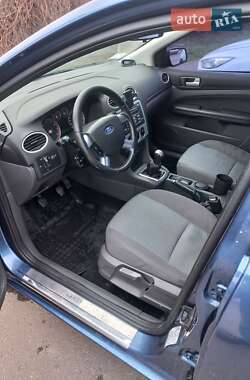 Седан Ford Focus 2006 в Одессе