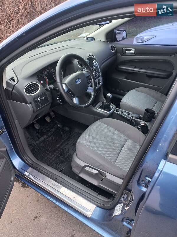 Седан Ford Focus 2006 в Одессе