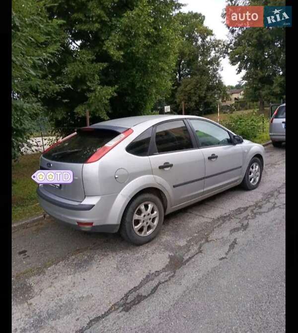 Седан Ford Focus 2005 в Хусте