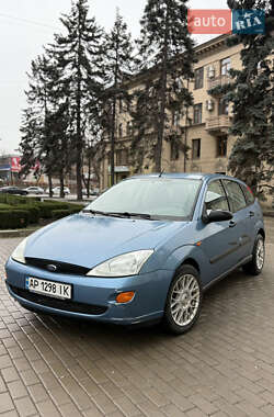 Хетчбек Ford Focus 1999 в Запоріжжі