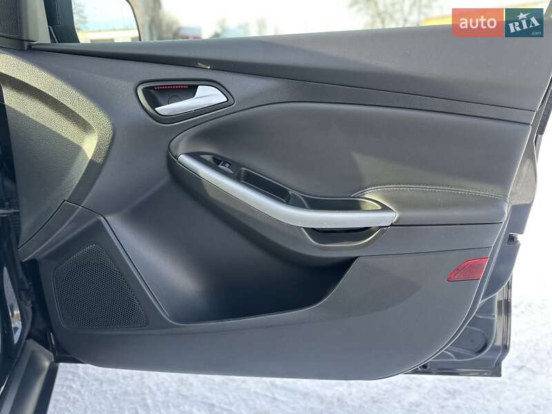 Універсал Ford Focus 2011 в Гнівані