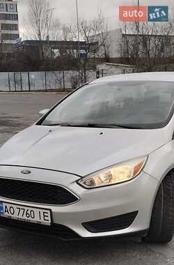Седан Ford Focus 2017 в Ужгороді