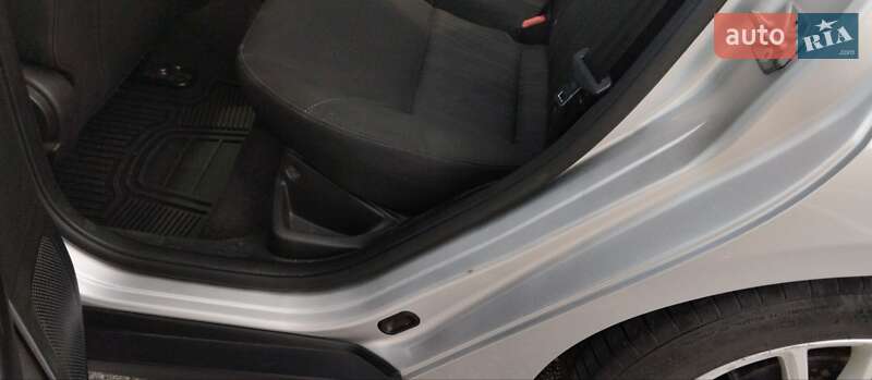 Седан Ford Focus 2017 в Ужгороде