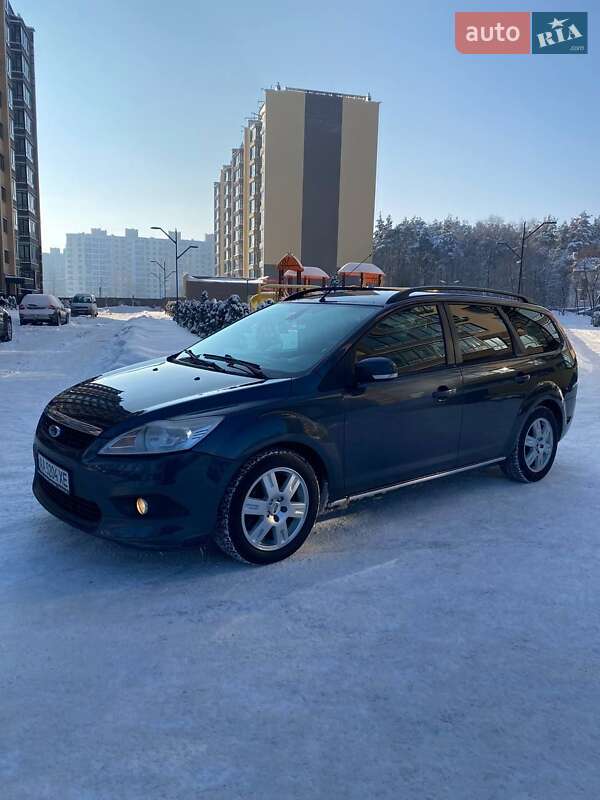 Універсал Ford Focus 2010 в Чернігові фото 2 Універсал Ford Focus 2010 в Чернігові
