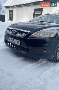 Универсал Ford Focus 2008 в Сарнах