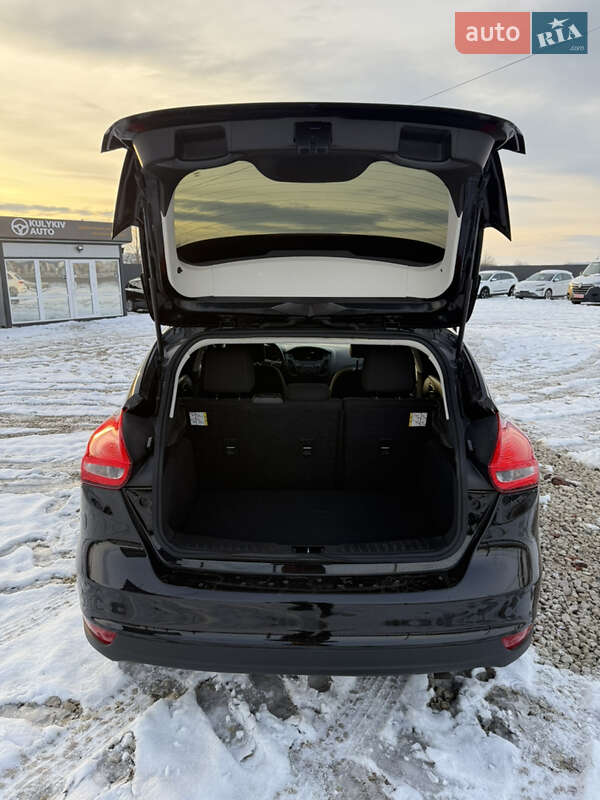 Хэтчбек Ford Focus 2016 в Львове фото 9 Хэтчбек Ford Focus 2016 в Львове