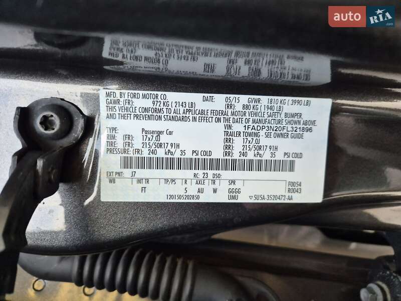 Хэтчбек Ford Focus 2015 в Киеве