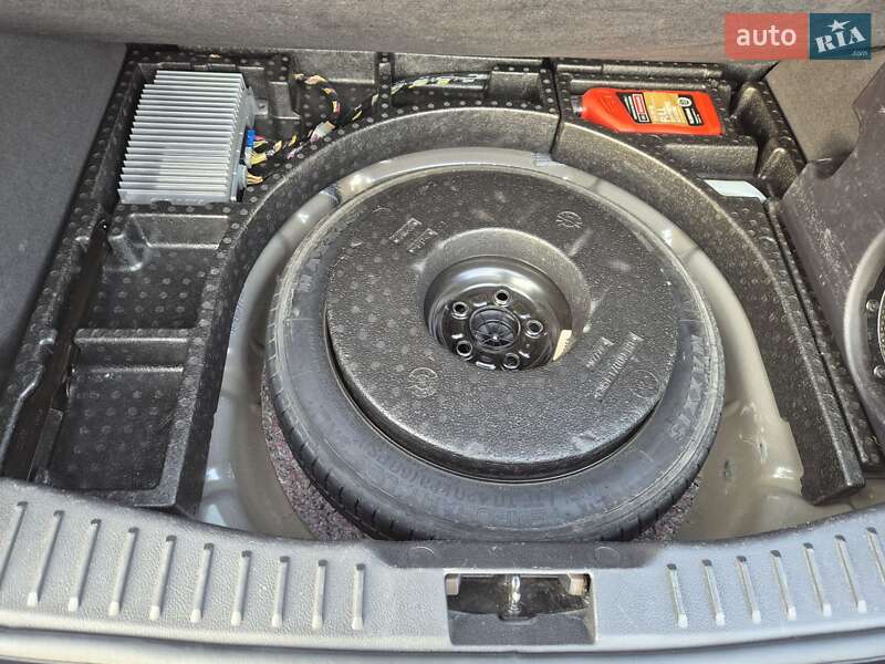 Хэтчбек Ford Focus 2015 в Киеве