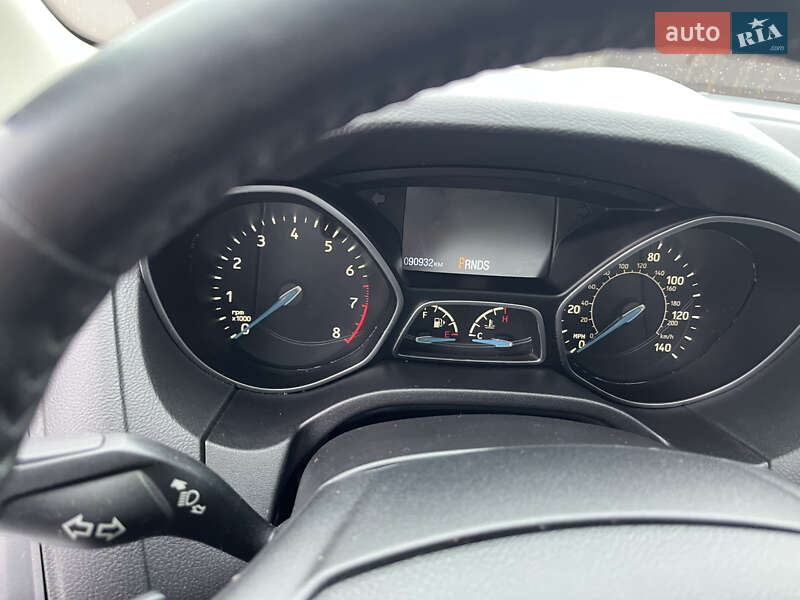 Седан Ford Focus 2016 в Києві