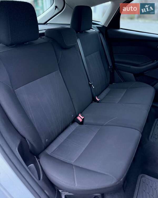 Хэтчбек Ford Focus 2015 в Днепре