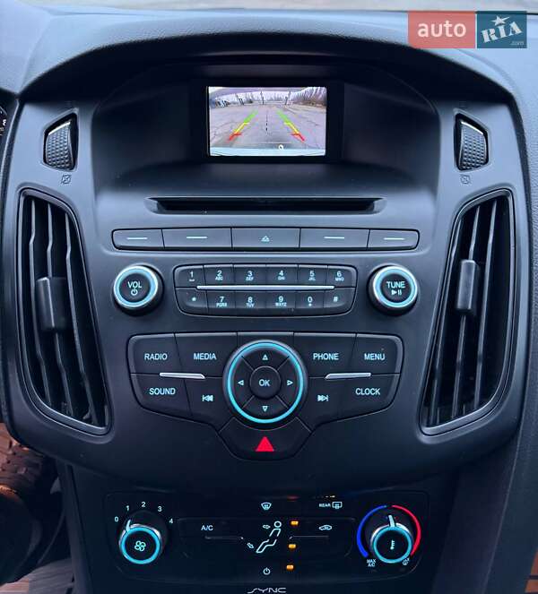 Хэтчбек Ford Focus 2015 в Днепре