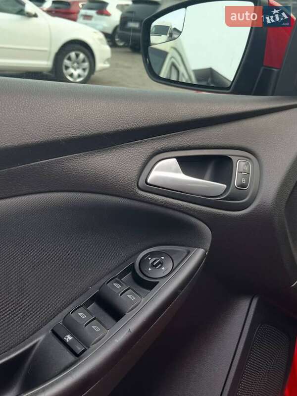 Хэтчбек Ford Focus 2017 в Кривом Роге