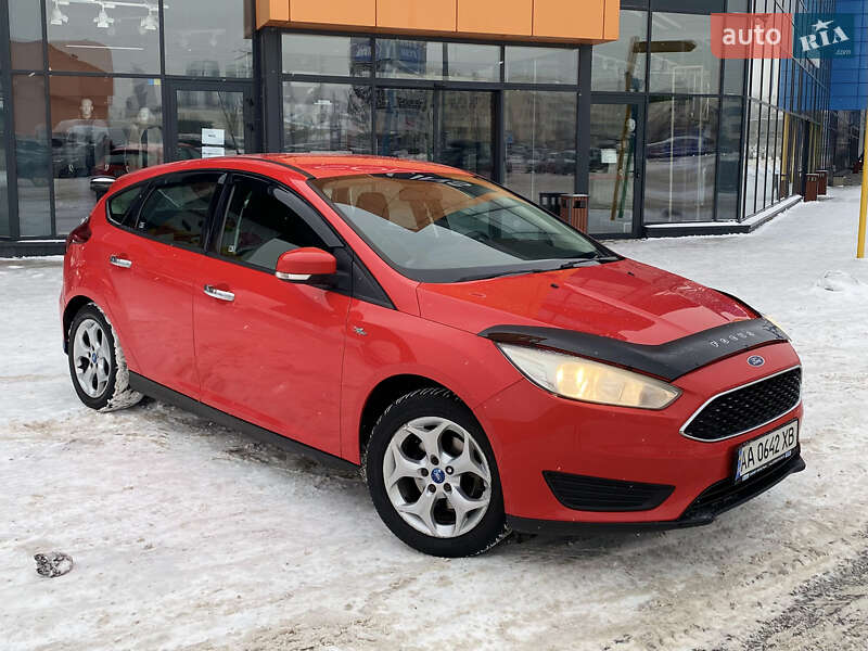 Хетчбек Ford Focus 2015 в Києві фото 3 Хетчбек Ford Focus 2015 в Києві