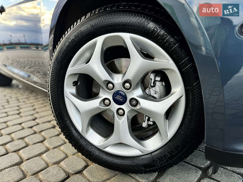 Универсал Ford Focus 2013 в Стрые