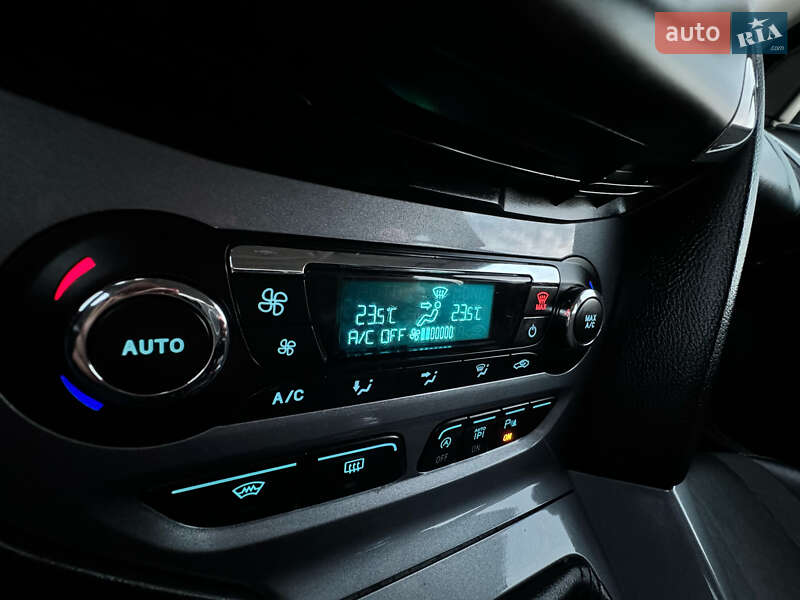 Универсал Ford Focus 2013 в Стрые