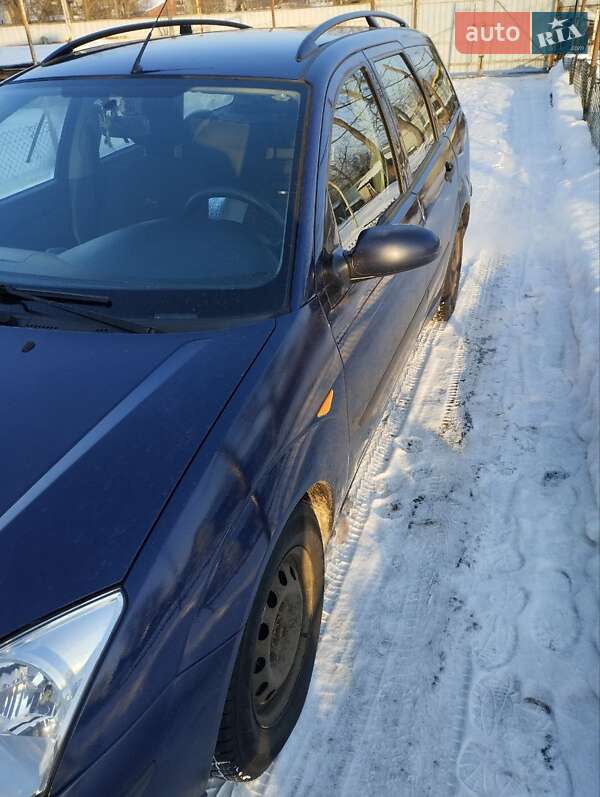 Универсал Ford Focus 1999 в Бахмаче