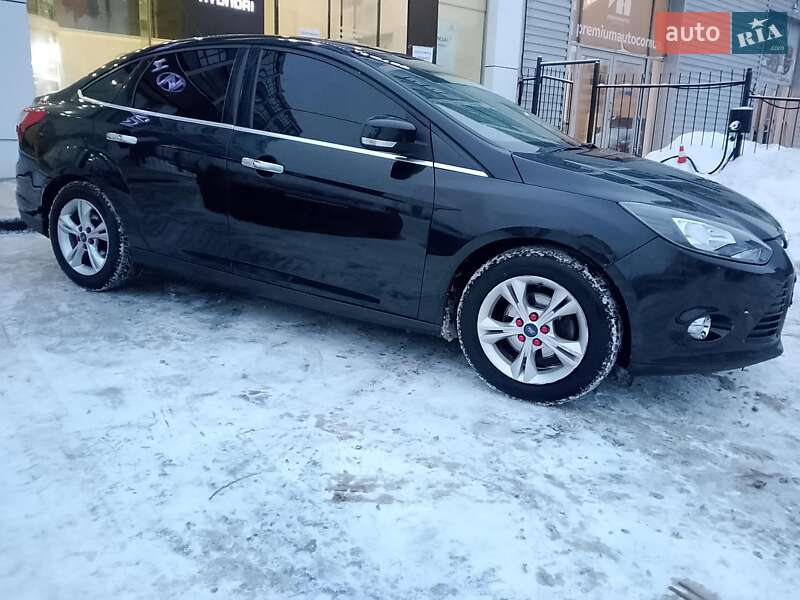 Седан Ford Focus 2013 в Києві