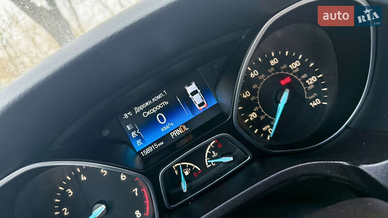 Седан Ford Focus 2015 в Теплику