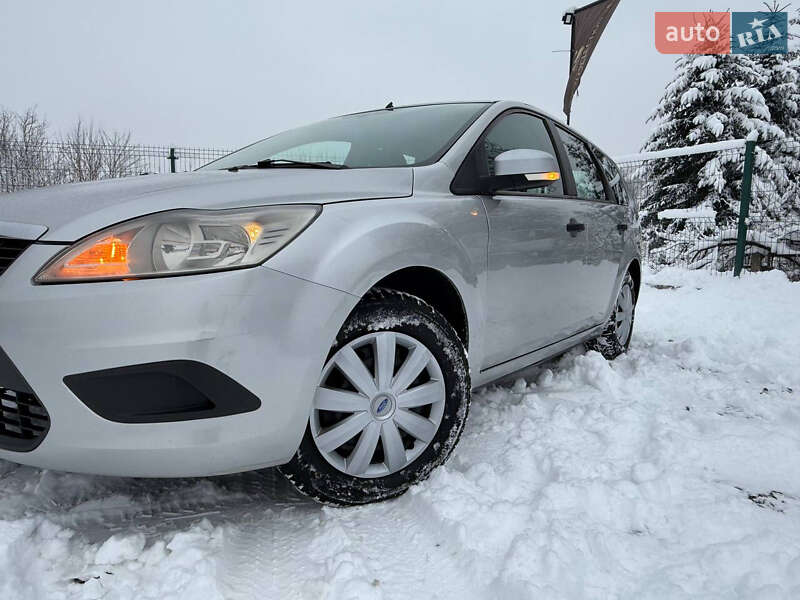 Універсал Ford Focus 2008 в Дрогобичі