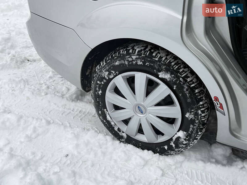 Універсал Ford Focus 2008 в Дрогобичі