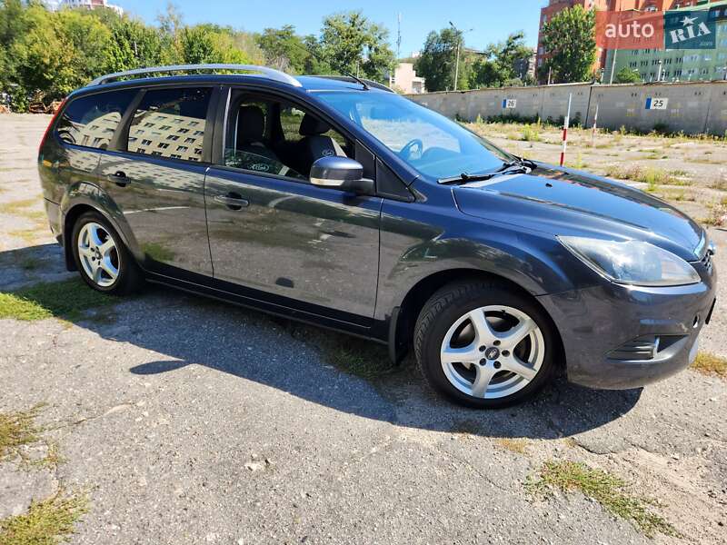 Універсал Ford Focus 2010 в Харкові