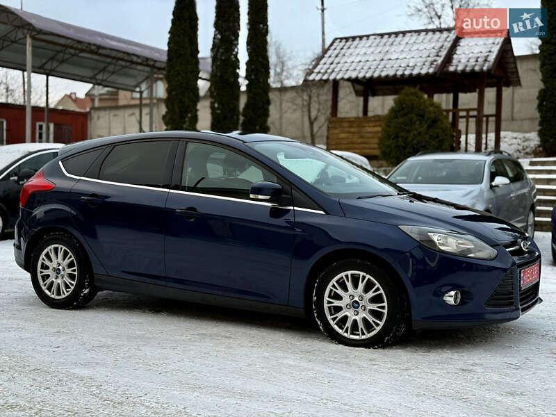 Хэтчбек Ford Focus 2012 в Ровно