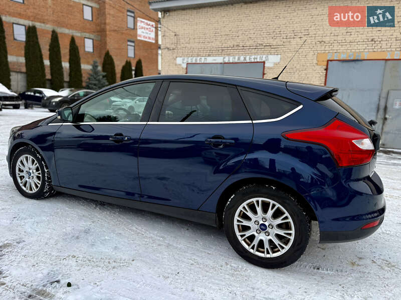 Хэтчбек Ford Focus 2012 в Ровно