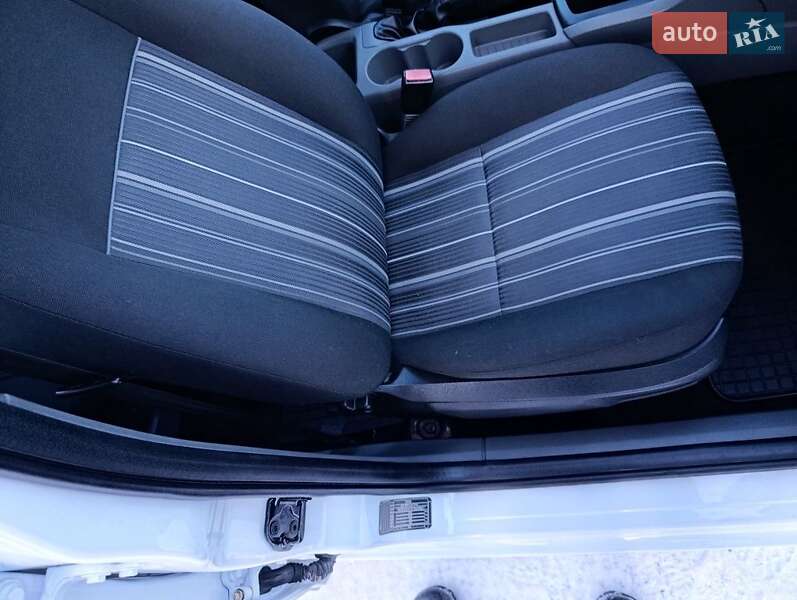 Хэтчбек Ford Focus 2011 в Броварах