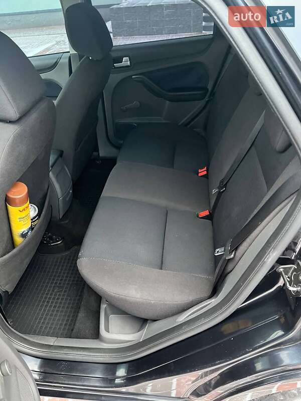 Хетчбек Ford Focus 2005 в Полтаві