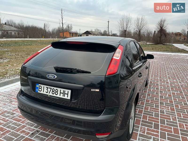 Хетчбек Ford Focus 2005 в Полтаві
