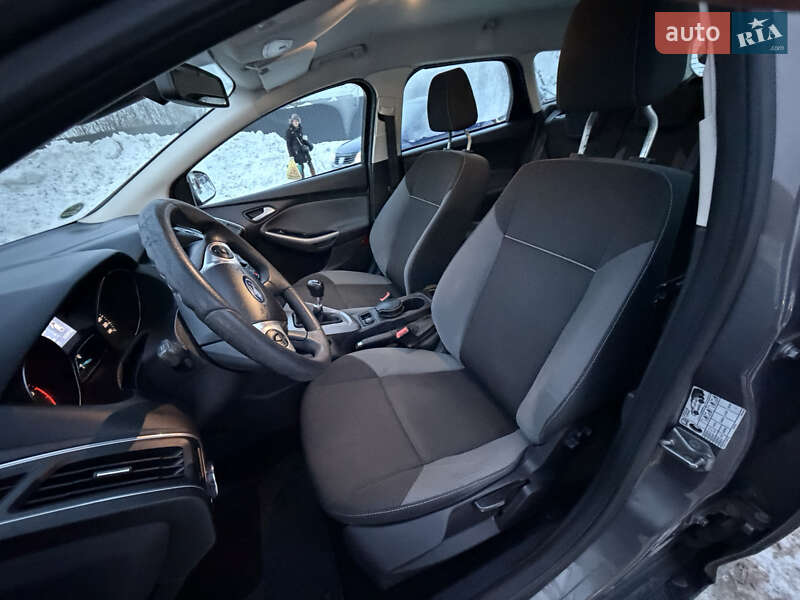 Универсал Ford Focus 2011 в Ровно