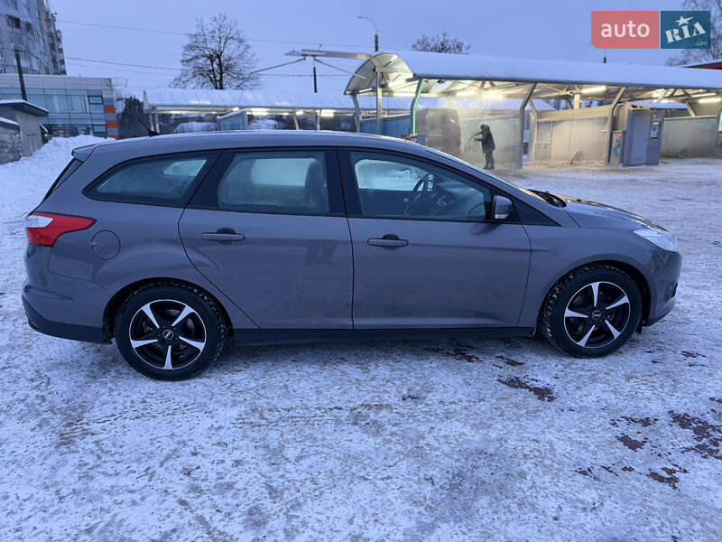 Универсал Ford Focus 2011 в Ровно