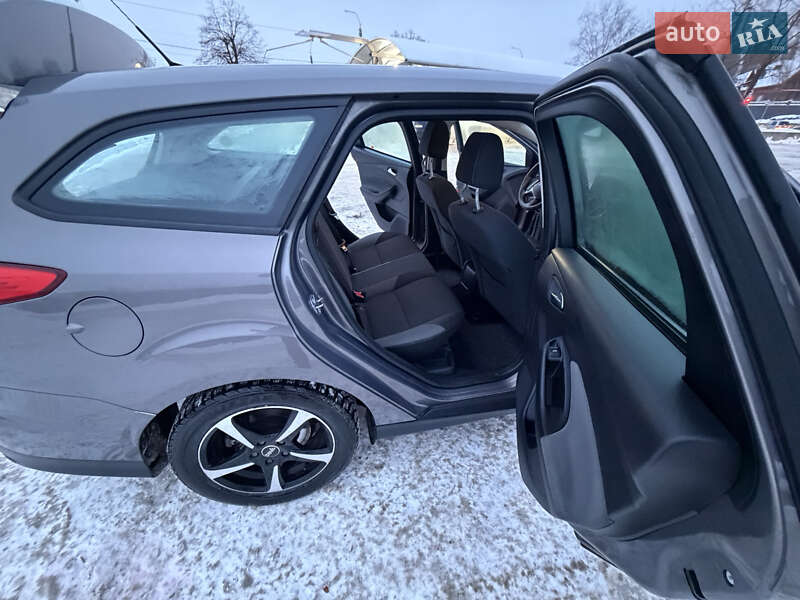 Универсал Ford Focus 2011 в Ровно