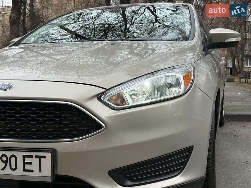 Седан Ford Focus 2015 в Києві