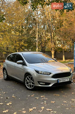 Хэтчбек Ford Focus 2015 в Одессе