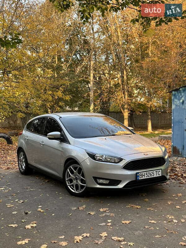 Хетчбек Ford Focus 2015 в Одесі