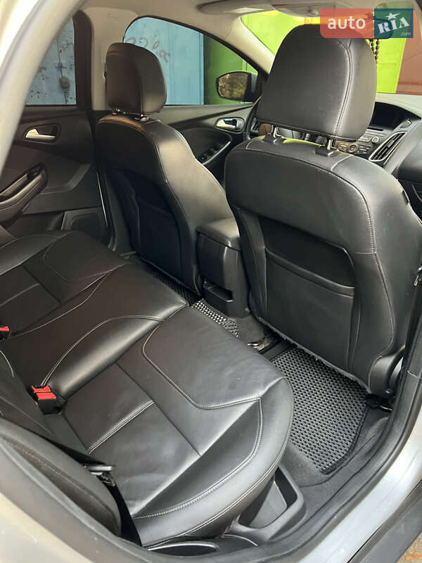 Хетчбек Ford Focus 2015 в Одесі