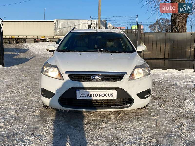 Универсал Ford Focus 2010 в Киеве