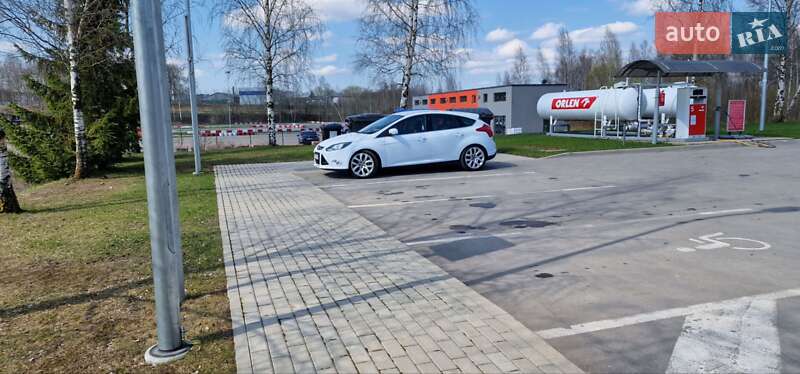 Хэтчбек Ford Focus 2013 в Херсоне фото 11 Хэтчбек Ford Focus 2013 в Херсоне