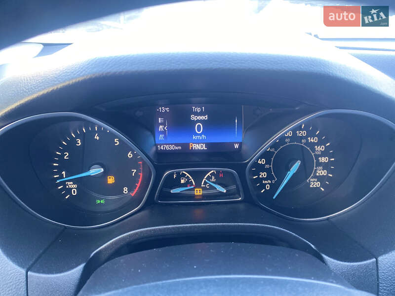 Седан Ford Focus 2015 в Чернігові