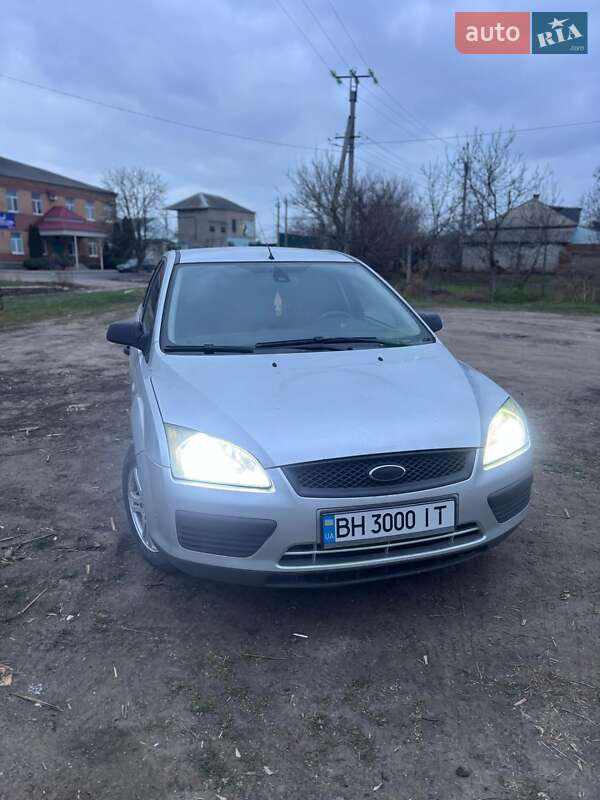 Седан Ford Focus 2005 в Вознесенську