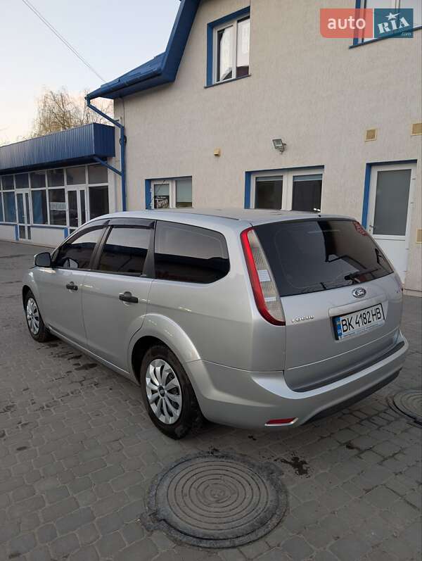 Универсал Ford Focus 2009 в Кременце