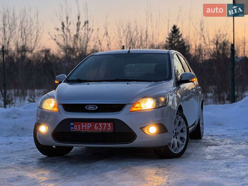 Хетчбек Ford Focus 2010 в Дрогобичі