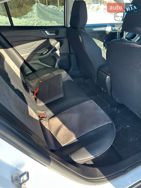 Хетчбек Ford Focus 2019 в Львові