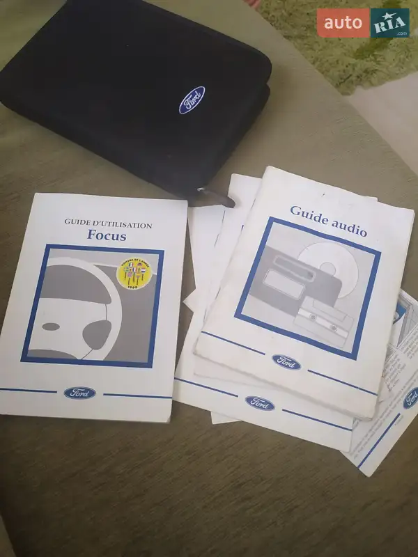 Хетчбек Ford Focus 1999 в Ужгороді документ