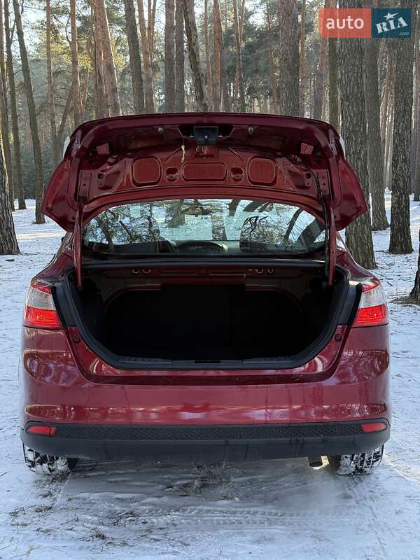 Седан Ford Focus 2014 в Сумах