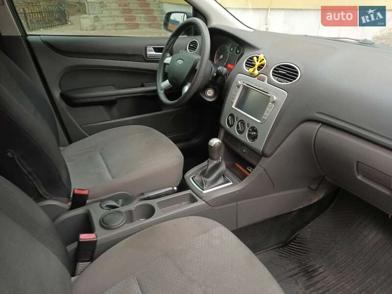 Хетчбек Ford Focus 2007 в Павлограді