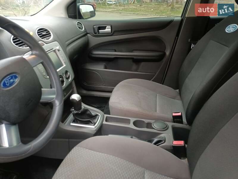 Хетчбек Ford Focus 2007 в Павлограді