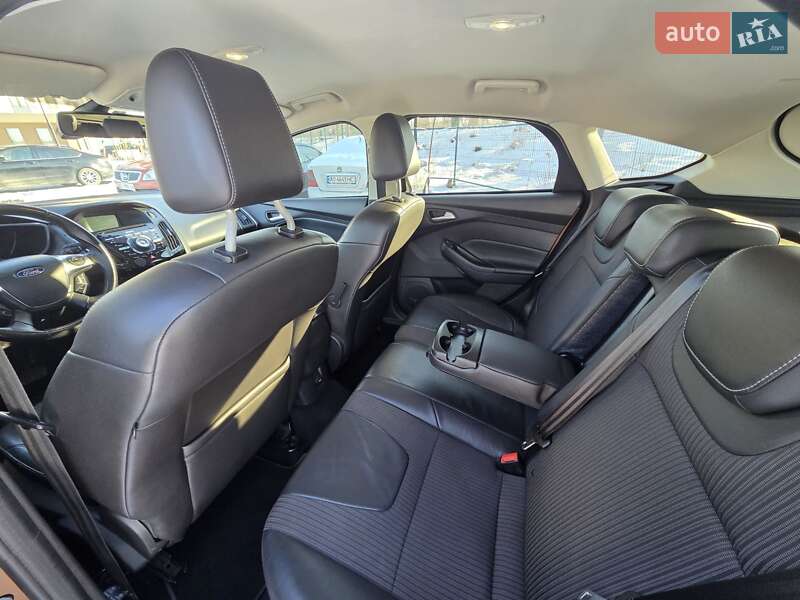 Хэтчбек Ford Focus 2013 в Ужгороде